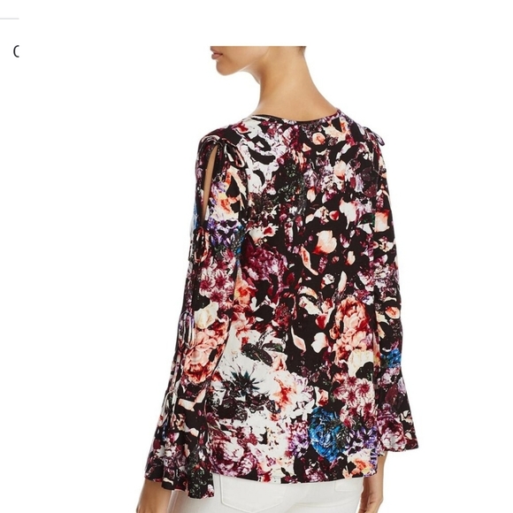 Cupio Women's Floral Print tie bell sleeves unique top fun bright Viscose soft - Picture 2 of 8